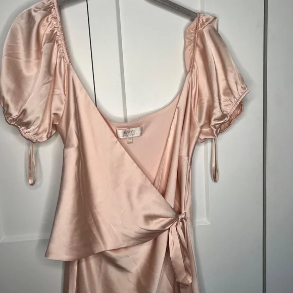 WAYF The Bea Faux Wrap V Neck Satin Maxi Formal Gown Women's Size Medium - Picture 3 of 9